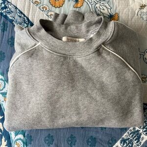 Favorite Daughter Heather Gray Sweatshirt Cropped size Small